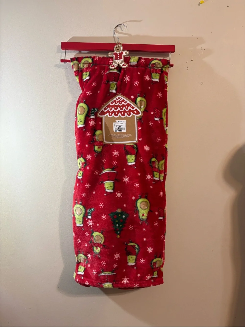 Red Holiday plush blanket with Festive Avocado Santa Print NWT Christmas